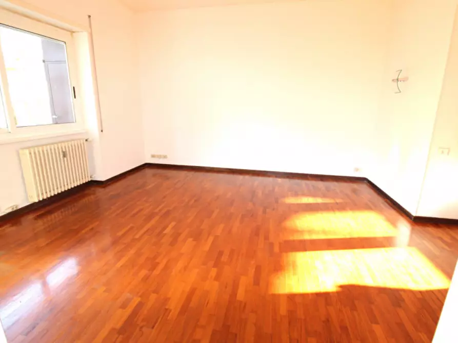 Immagine 6 di Appartamento in vendita  in Via di Vigna Stelluti a Roma