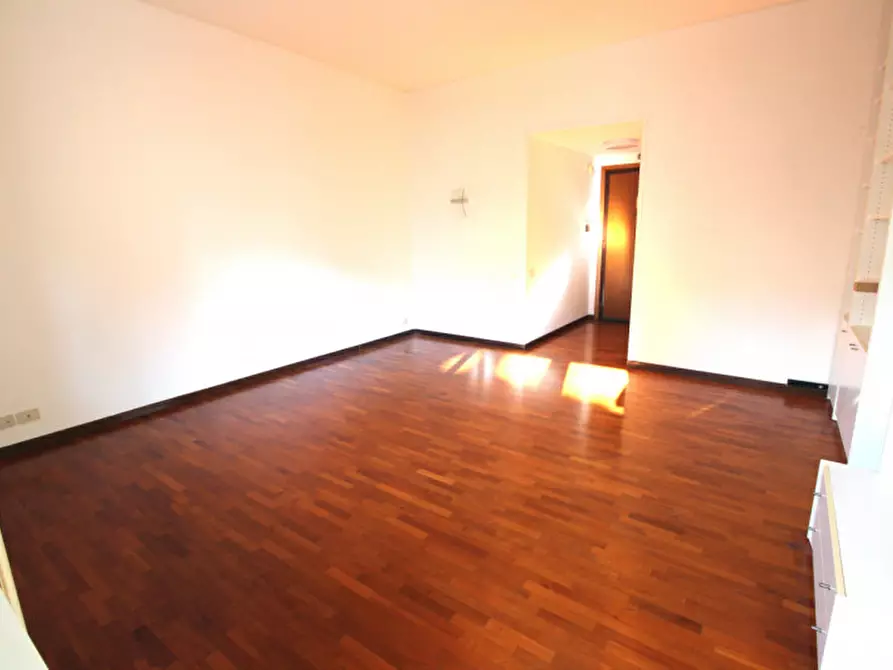 Immagine 7 di Appartamento in vendita  in Via di Vigna Stelluti a Roma