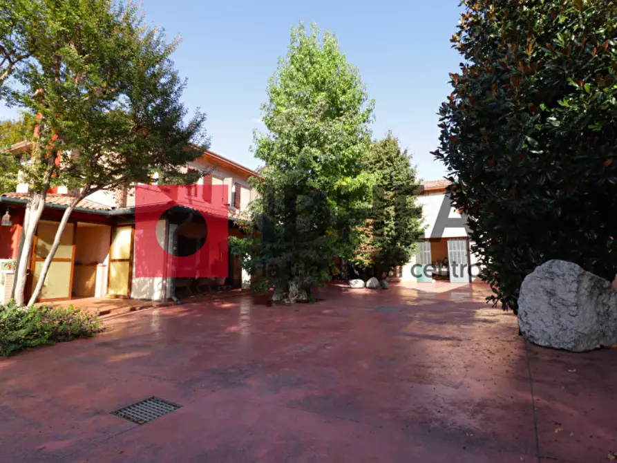 Immagine 23 di Casa indipendente in vendita  in Via Mercato a Trevignano