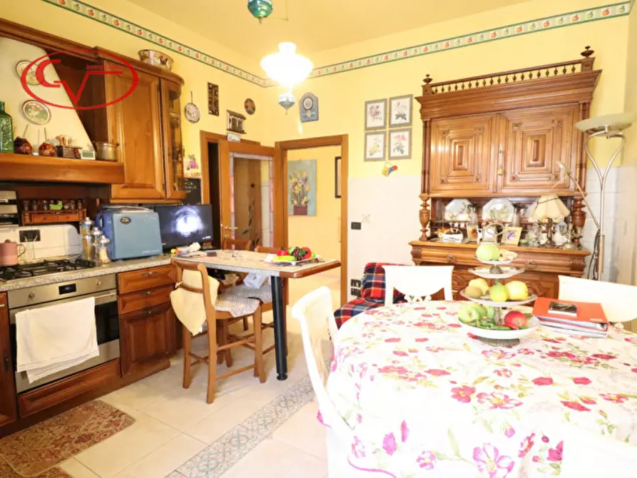 Immagine 12 di Appartamento in vendita  in Via Guglielmo Marconi a Montevarchi