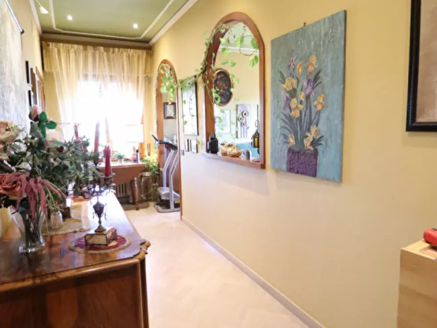 Immagine 21 di Appartamento in vendita  in Via Guglielmo Marconi a Montevarchi