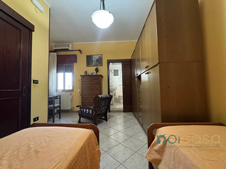 Immagine 5 di Casa trifamiliare in vendita  in Via Quinto Mario Corrado  19 a Lecce