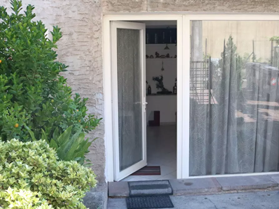 Immagine 1 di Laboratorio in vendita  in Via G. Manci - G. Manci-Straße a Laives .Leifers.