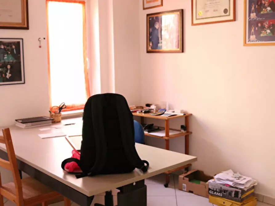 Immagine 1 di Laboratorio in vendita  in Via G. Manci - G. Manci-Straße a Laives .Leifers.