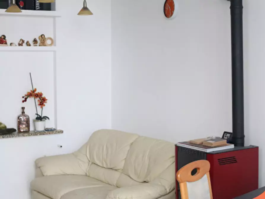 Immagine 3 di Laboratorio in vendita  in Via G. Manci - G. Manci-Straße a Laives .Leifers.