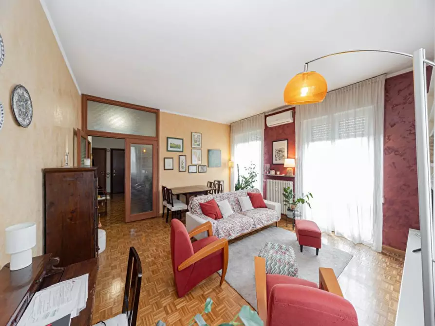 Immagine 2 di Appartamento in vendita  in Via Duca degli Abruzzi 10 a Monza