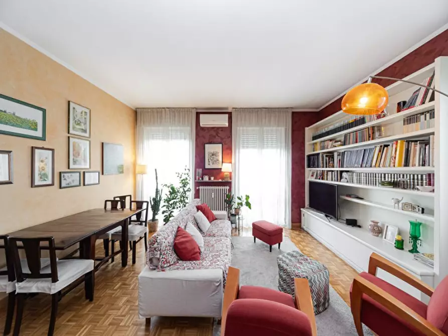 Immagine 3 di Appartamento in vendita  in Via Duca degli Abruzzi 10 a Monza