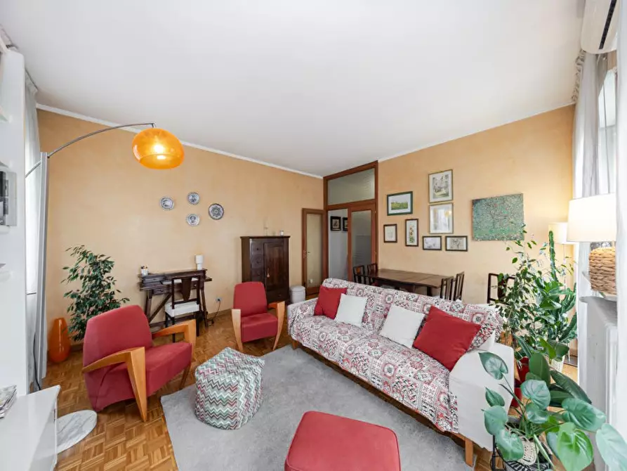 Immagine 4 di Appartamento in vendita  in Via Duca degli Abruzzi 10 a Monza