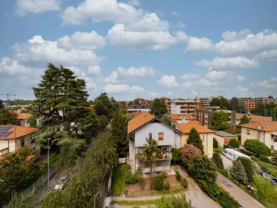 Immagine 24 di Appartamento in vendita  in Via Duca degli Abruzzi 10 a Monza