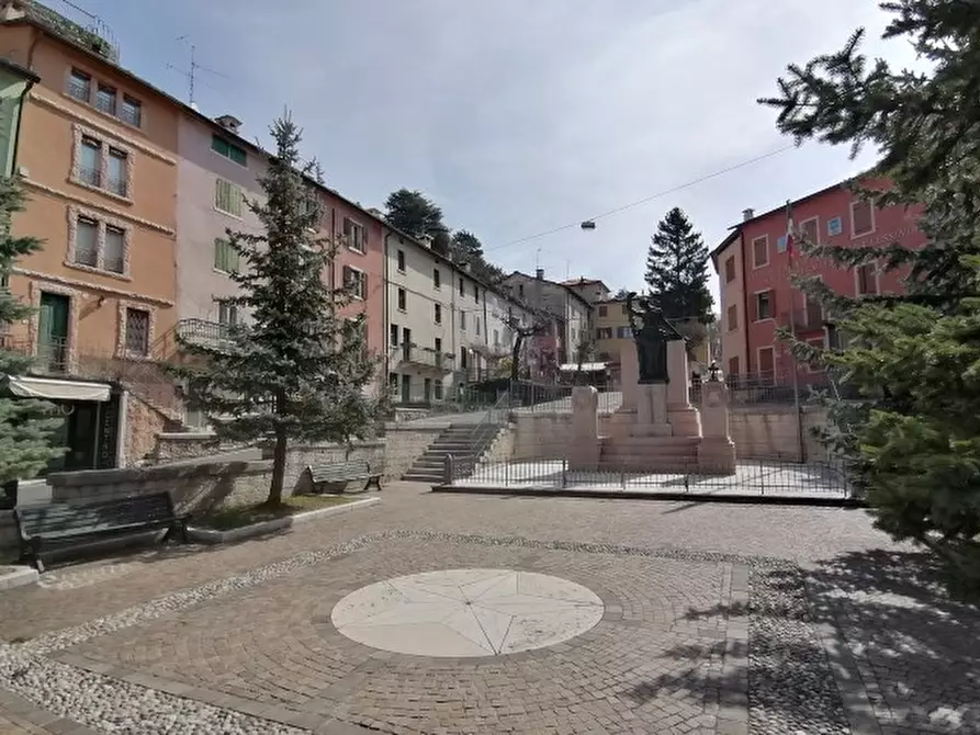 Immagine 9 di Terreno in vendita  in piccola mantova a Bosco Chiesanuova