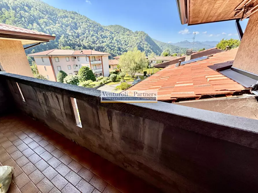 Immagine 10 di Appartamento in vendita  in Via Fabio Glisenti a Vestone