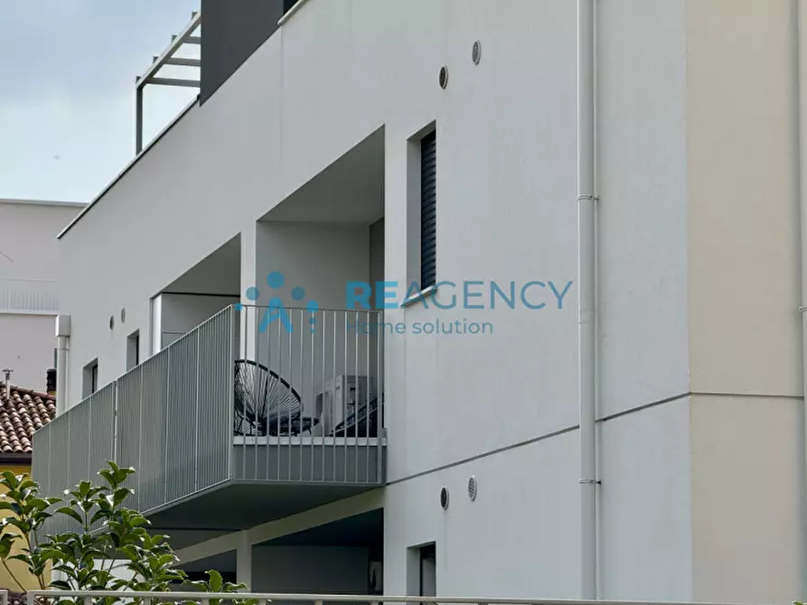 Immagine 20 di Appartamento in vendita  in Viale Italia a Creazzo