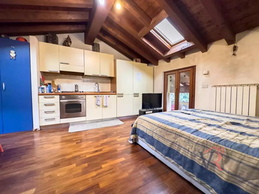 Immagine 2 di Appartamento in vendita  in Via Primo Maggio a Barbariga