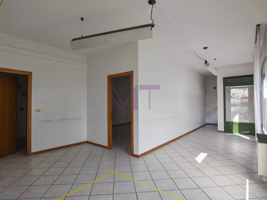 Immagine 3 di Ufficio in affitto  in Viale Venezia Giulia a Cormons