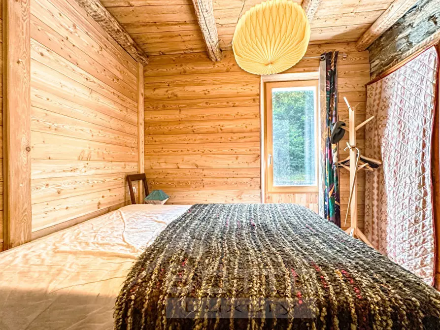 Immagine 5 di Casa indipendente in vendita  in via Camproso 1 a Campertogno