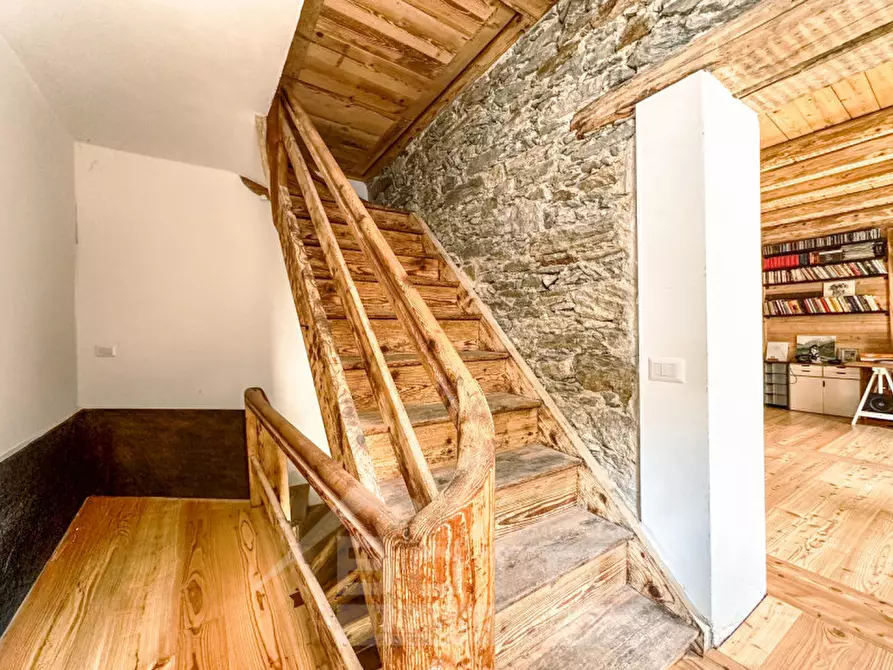 Immagine 14 di Appartamento in vendita  in via Camproso a Campertogno
