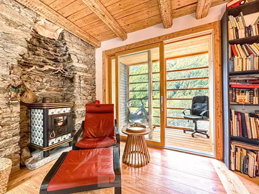 Immagine 17 di Casa indipendente in vendita  in via Camproso 1 a Campertogno