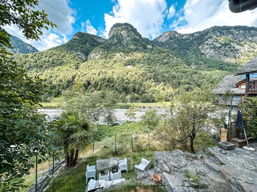 Immagine 22 di Casa indipendente in vendita  in via Camproso 1 a Campertogno