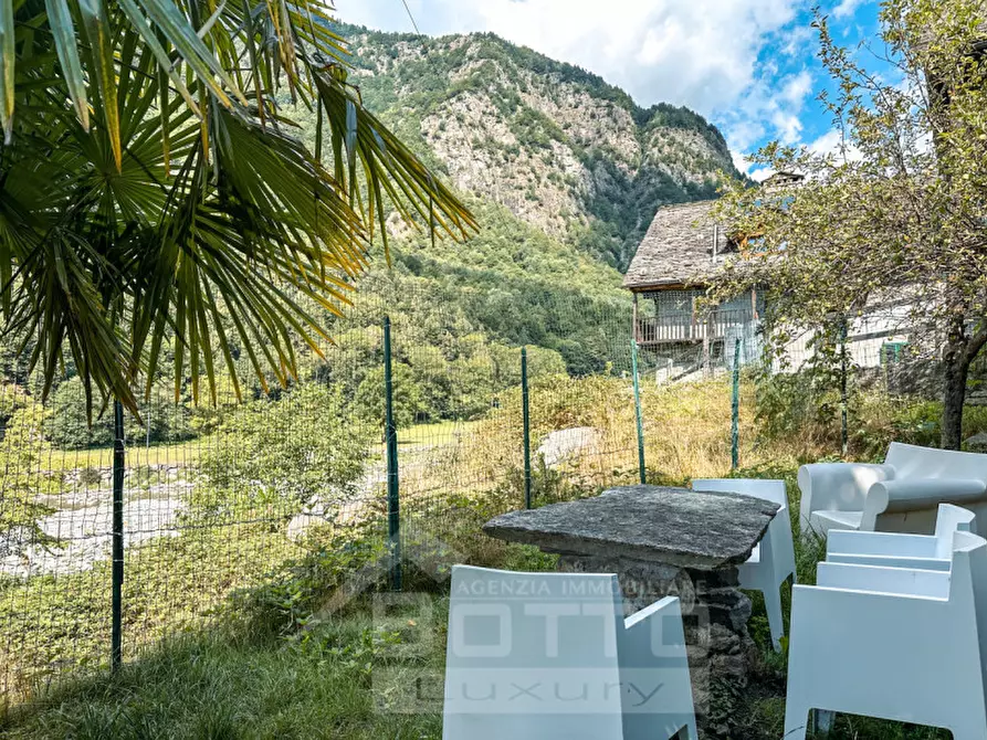 Immagine 26 di Casa indipendente in vendita  in via Camproso 1 a Campertogno