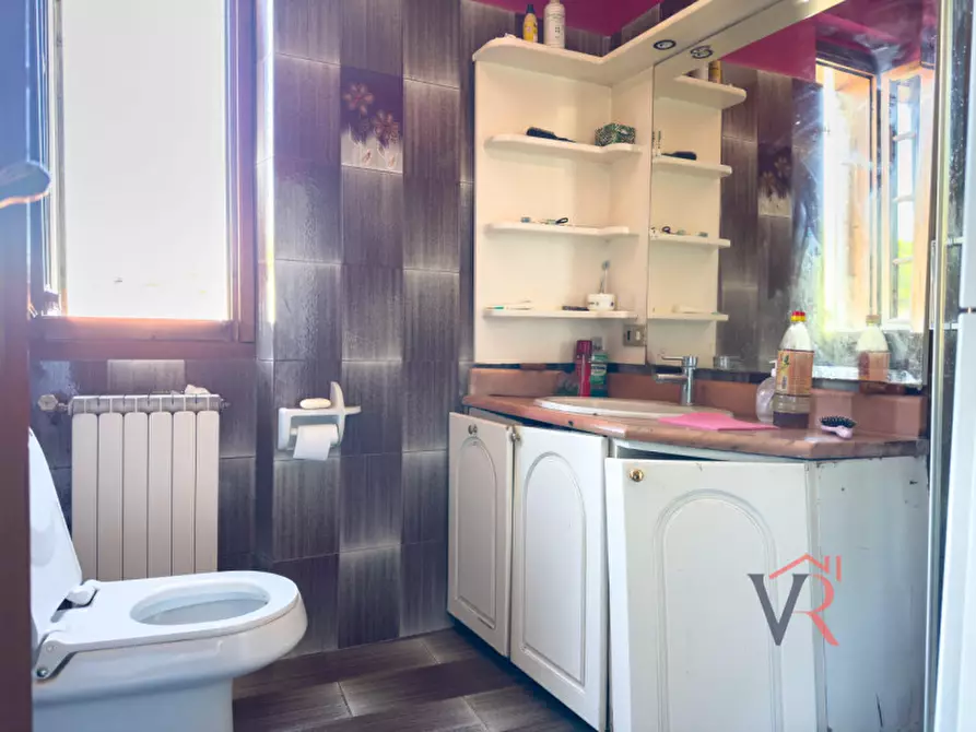 Immagine 14 di Appartamento in vendita  in Via Roma a Roncadelle