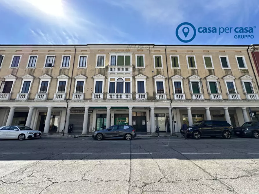 Immagine 1 di Appartamento in vendita  in Via Chieppara a Adria