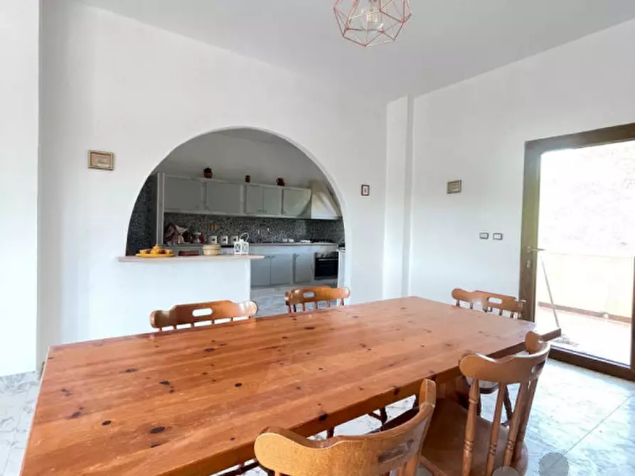 Immagine 3 di Villa in vendita  in Via Lorenzo Perosi, 3 a Lecce