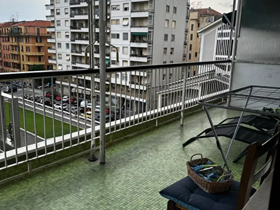 Immagine 1 di Appartamento in vendita  in Piazza Martiri a Savona