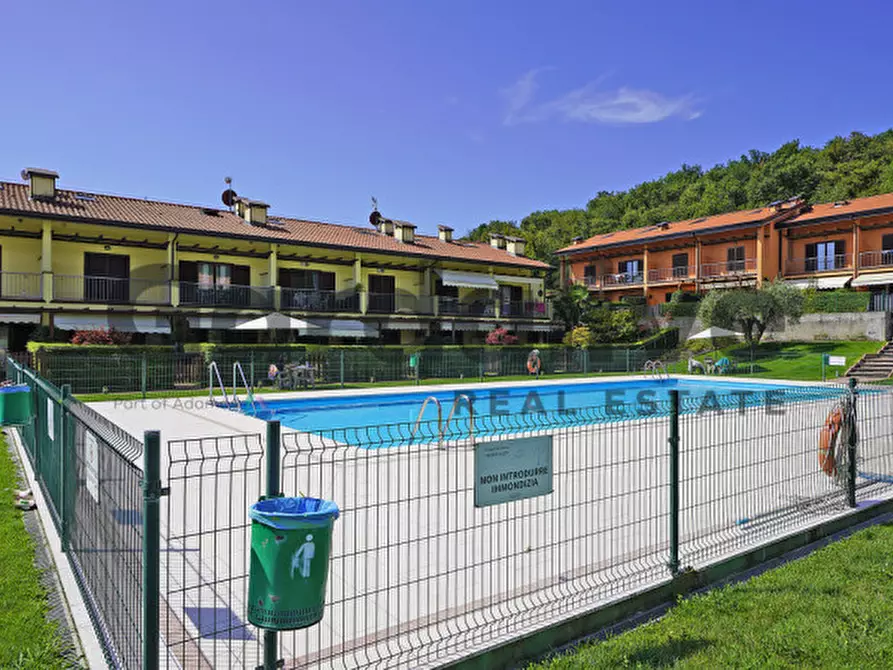 Immagine 1 di Appartamento in vendita  in via borgo alto a Puegnago Sul Garda