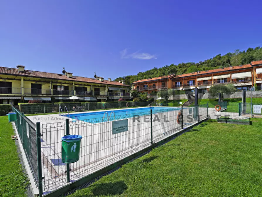 Immagine 2 di Appartamento in vendita  in via borgo alto a Puegnago Sul Garda