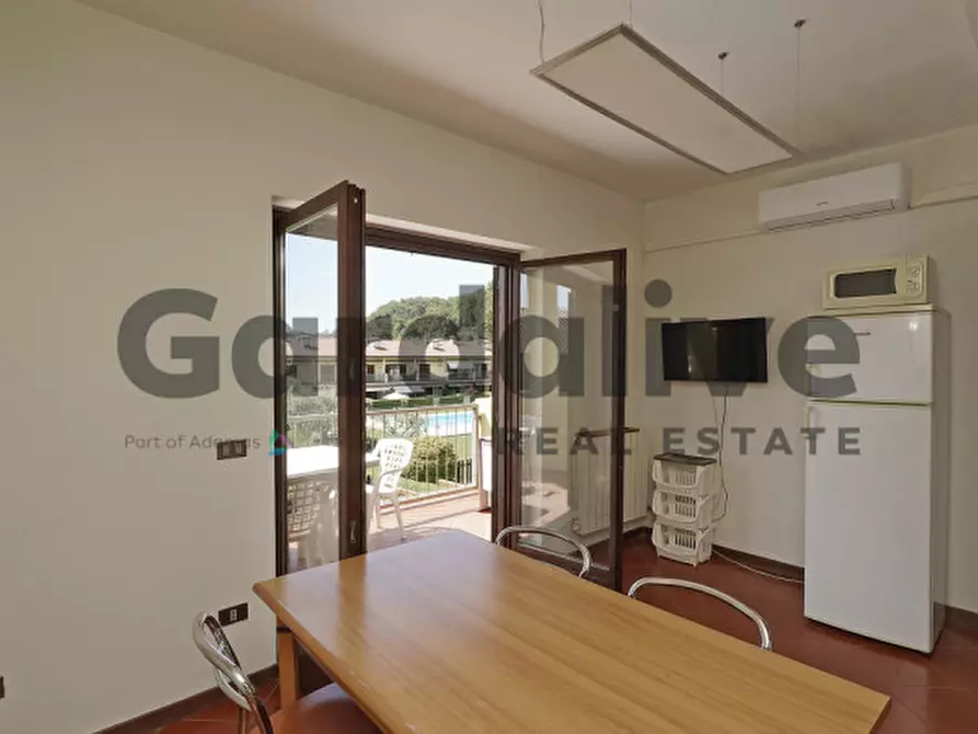 Immagine 9 di Appartamento in vendita  in via borgo alto a Puegnago Sul Garda
