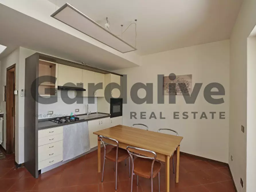 Immagine 14 di Appartamento in vendita  in via borgo alto a Puegnago Sul Garda