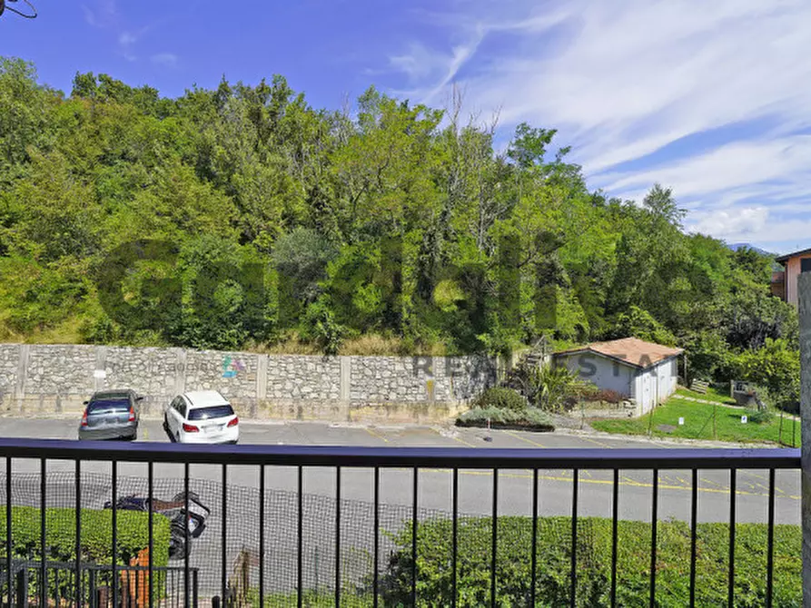 Immagine 19 di Appartamento in vendita  in via borgo alto a Puegnago Sul Garda