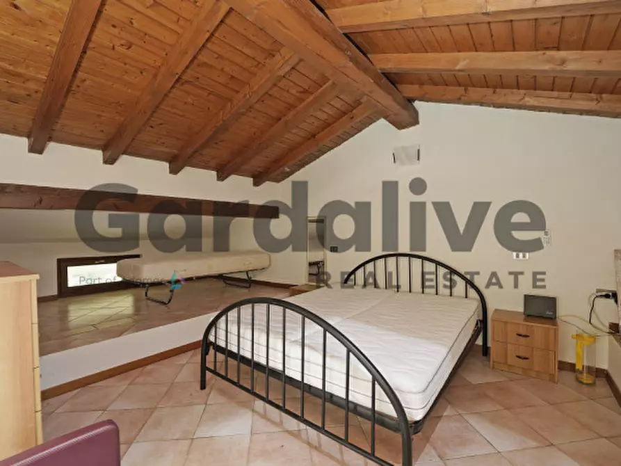 Immagine 20 di Appartamento in vendita  in via borgo alto a Puegnago Sul Garda