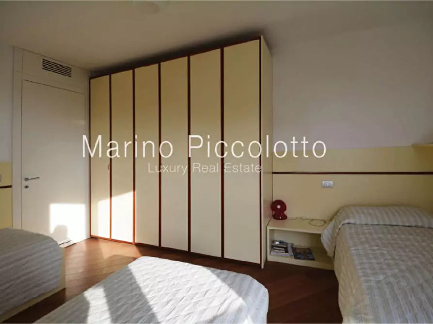 Immagine 13 di Appartamento in vendita  in via Dante Alighieri a Jesolo