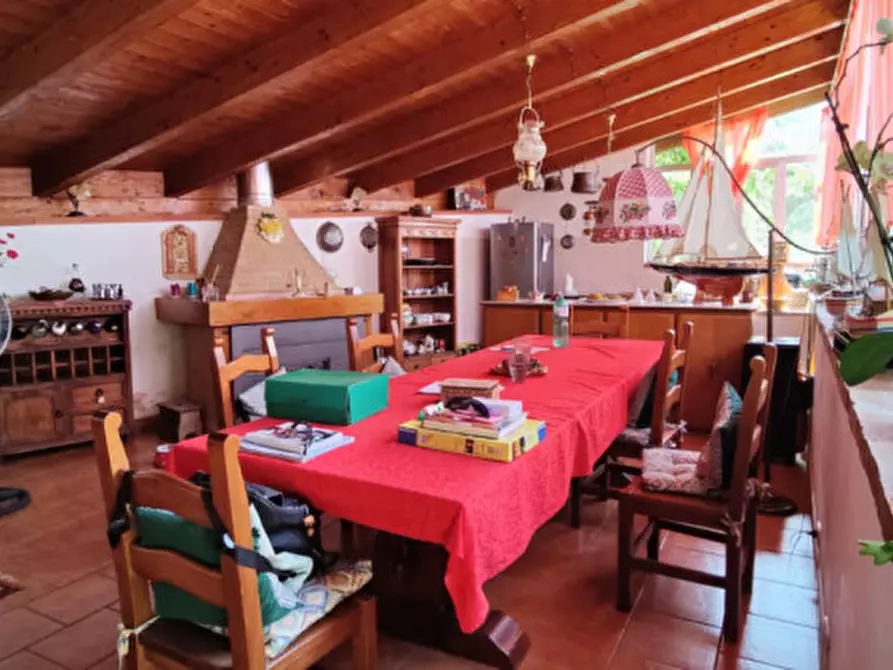 Immagine 11 di Villa in vendita  in Via Cesinelle a Serre