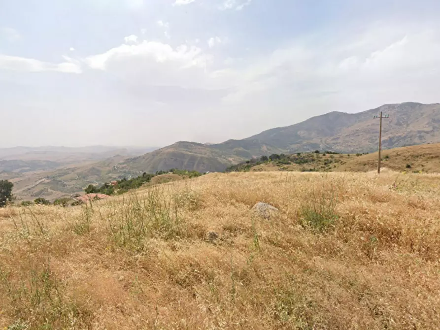 Immagine 3 di Terreno in vendita  in Via Acquedotto Romano, Petralia Soprana PA, Italia a Petralia Soprana