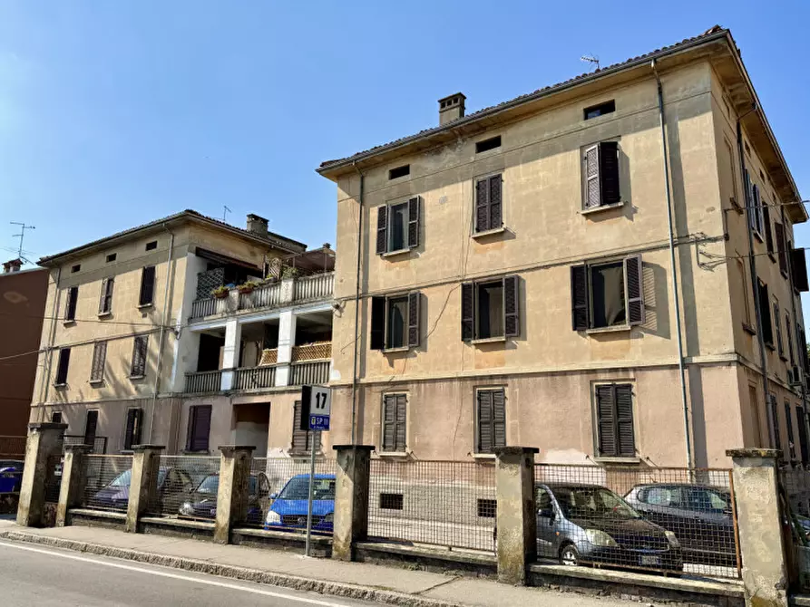 Immagine 1 di Appartamento in vendita  in via Roma 30 a Soragna