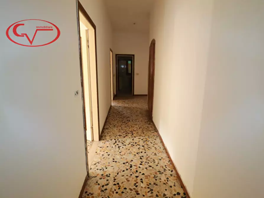 Immagine 3 di Appartamento in vendita  in loro ciuffenna a Loro Ciuffenna