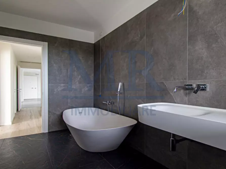 Immagine 23 di Attico in vendita  in via aureliana a Montegrotto Terme