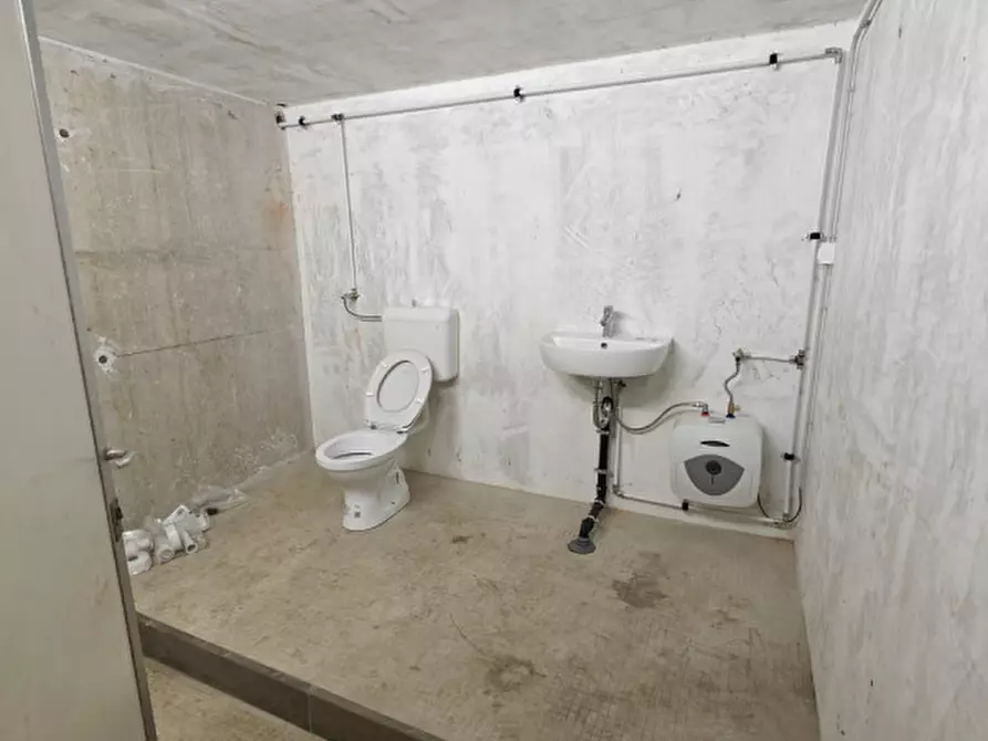 Immagine 5 di Capannone industriale in vendita  in via iv novembre a Gorizia