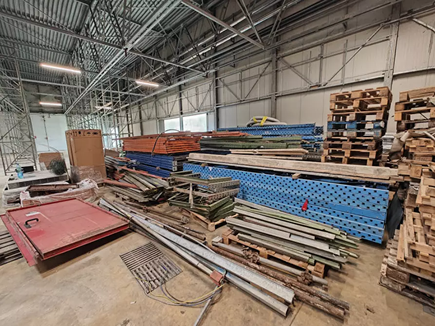 Immagine 16 di Capannone industriale in vendita  in via iv novembre a Gorizia