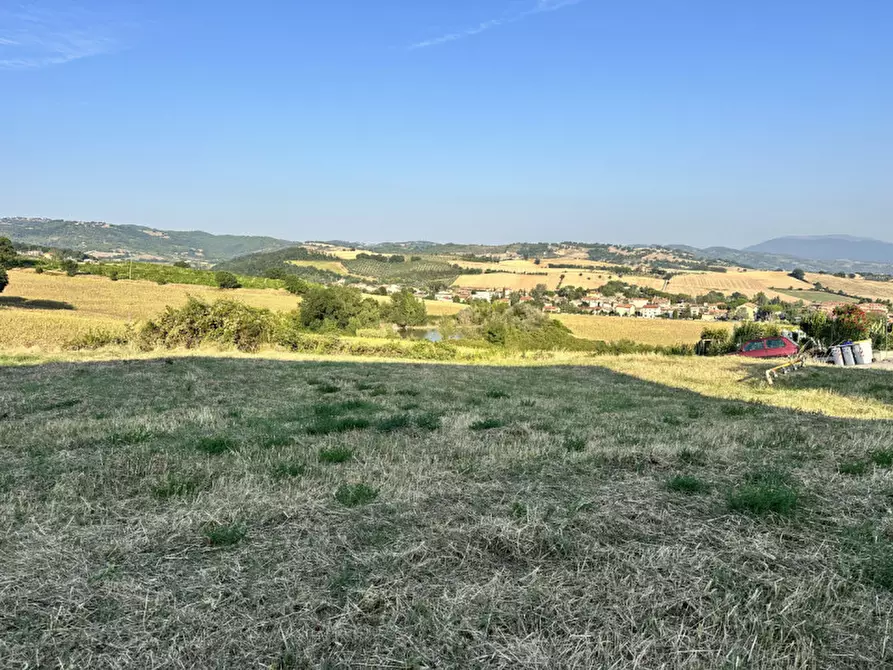 Immagine 2 di Terreno in vendita  a Perugia