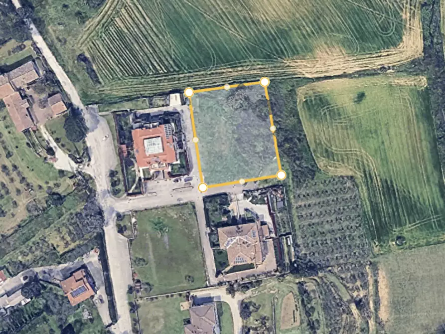 Immagine 7 di Terreno in vendita  a Perugia