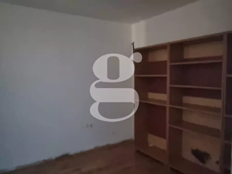 Immagine 19 di Negozio in vendita  in vi aumberto I a Milazzo