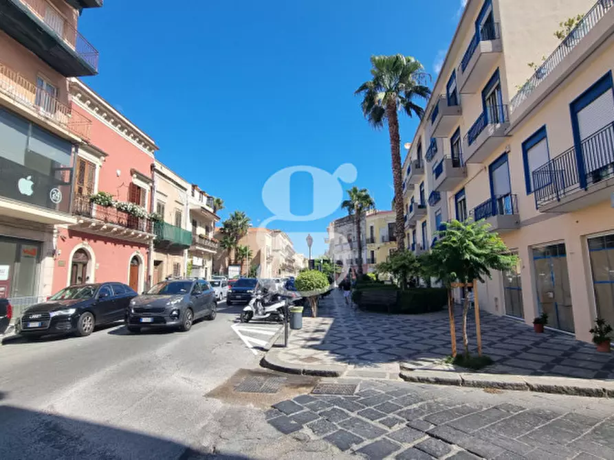 Immagine 22 di Negozio in vendita  in vi aumberto I a Milazzo