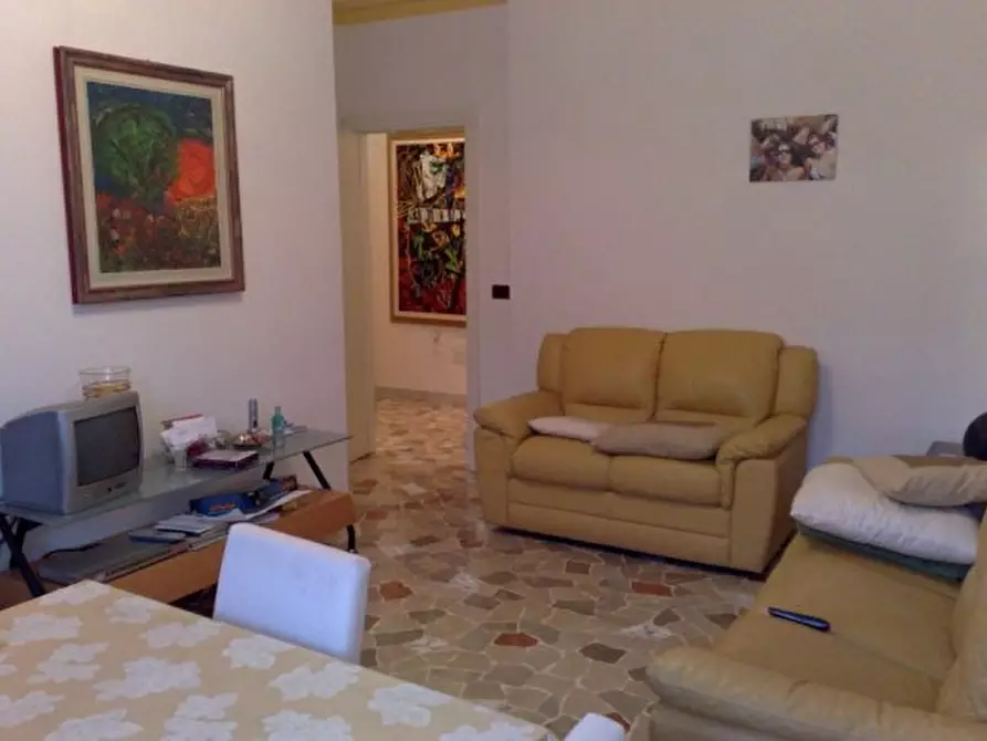 Immagine 2 di Appartamento in vendita  in via della paglia a Ferrara