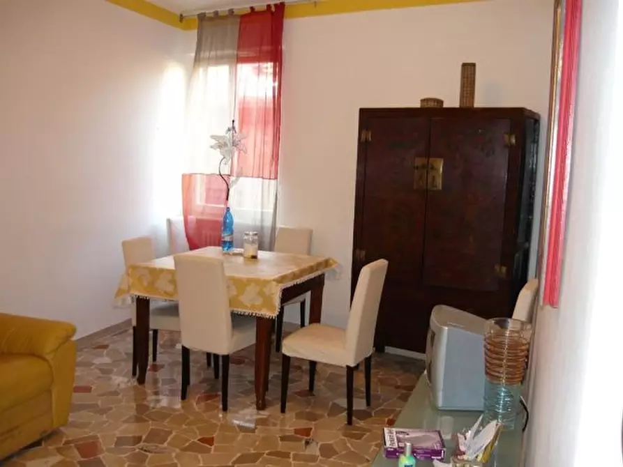 Immagine 4 di Appartamento in vendita  in via della paglia a Ferrara