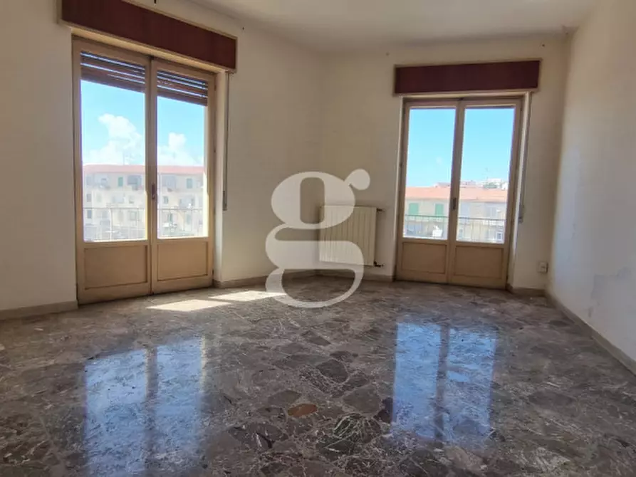 Immagine 4 di Appartamento in vendita  in via francesco baracca,N°5 a Reggio Di Calabria