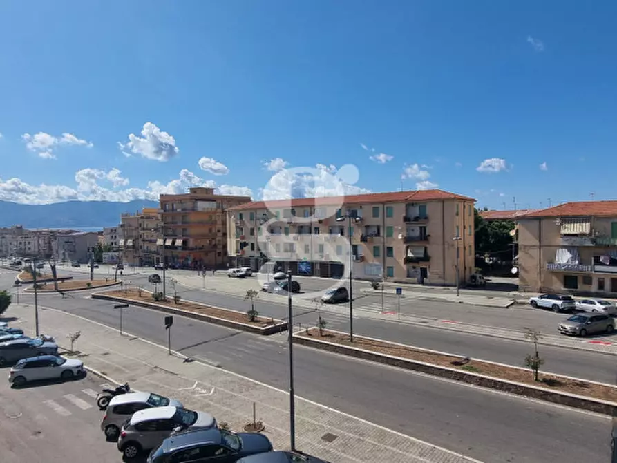 Immagine 8 di Appartamento in vendita  in via francesco baracca,N°5 a Reggio Di Calabria