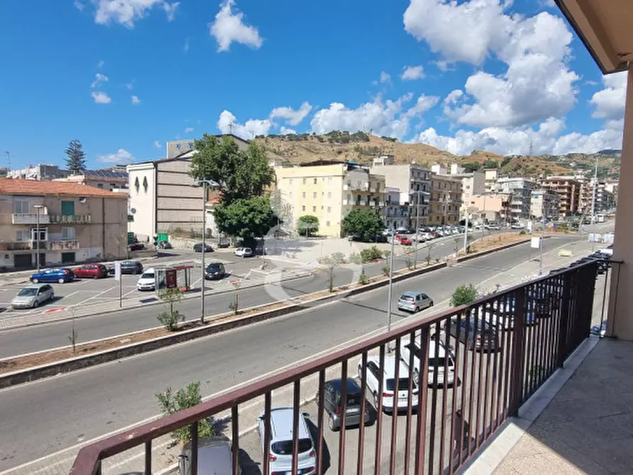 Immagine 11 di Appartamento in vendita  in via francesco baracca,N°5 a Reggio Di Calabria